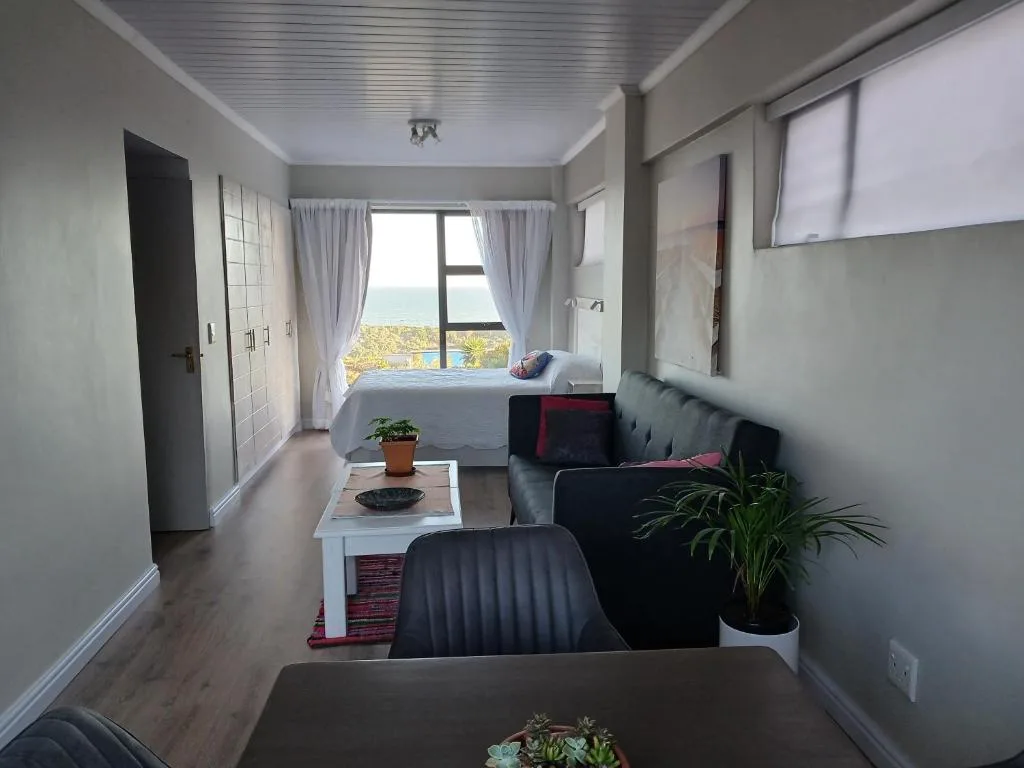 Kaaimans Crest Ocean-View Studio